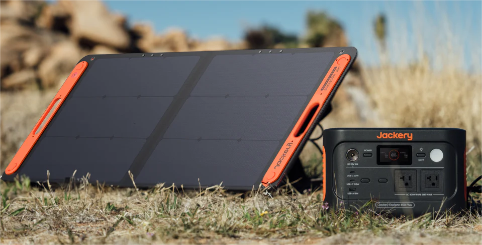 Jackery E600Plus+100W Portable Power Station and Solar Panel